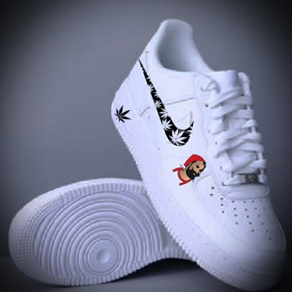 Custom shoes